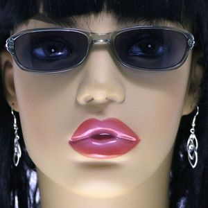 Liz Claiborne  Dark-Gray Designer Cateye-Sunglass